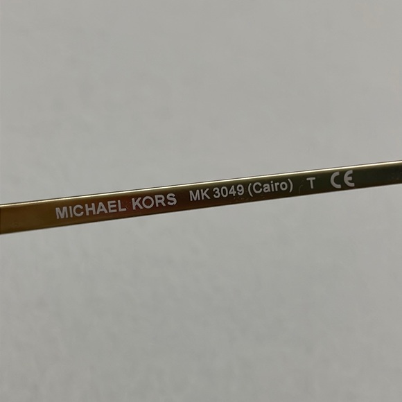 NEW Michael Kors Cairo Glasses with Case and Lens Cloth - Picture 8 of 9